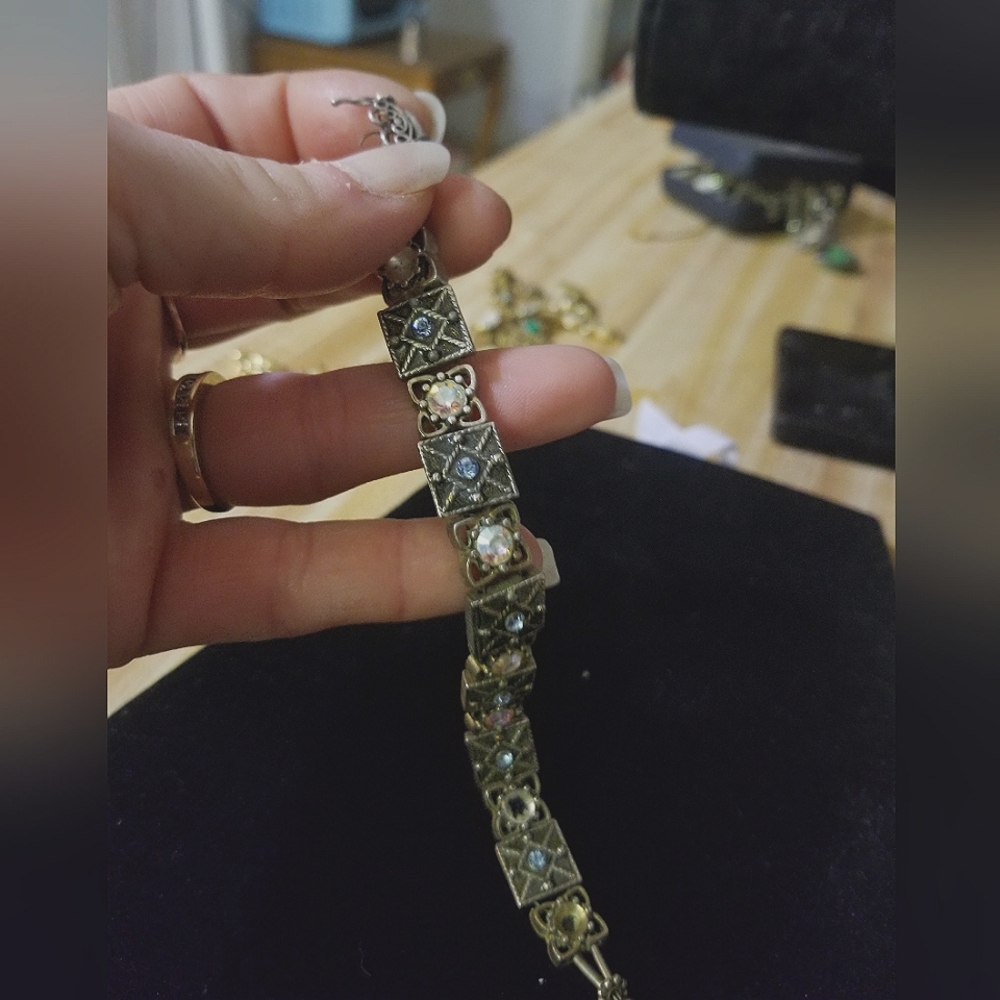 Vintage Sterling Silver Filigree Blue Crystal bracelet.